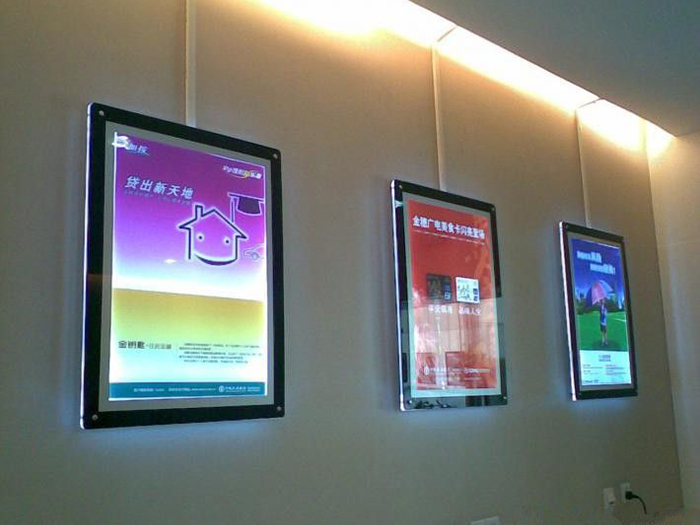 电梯广告框玻璃